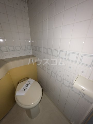 13/30 トイレ