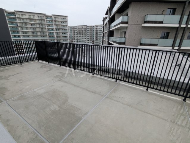 18/30 バルコニー