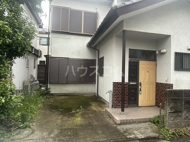26/30 駐車場