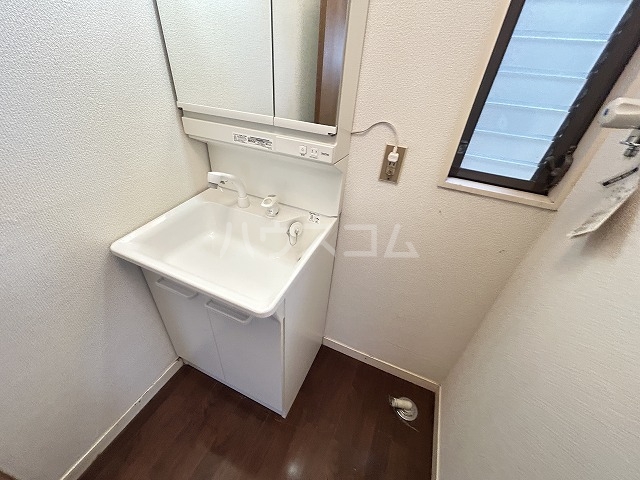 17/30 洗面