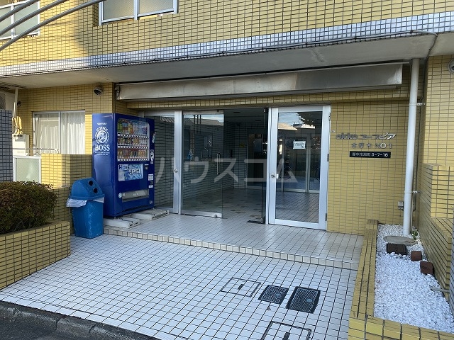 29/30 エントランス