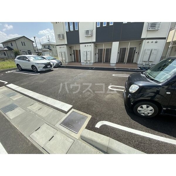19/27 駐車場