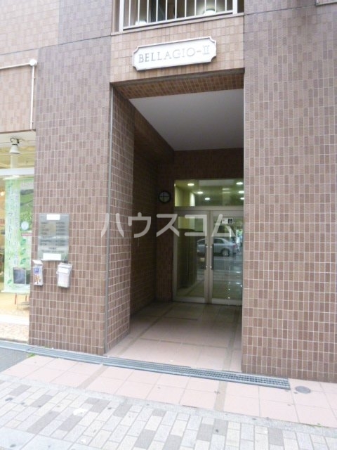 14/15 エントランス
