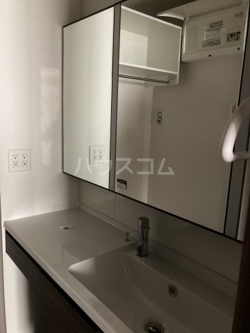 15/28 洗面