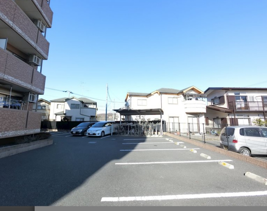 3/10 駐車場