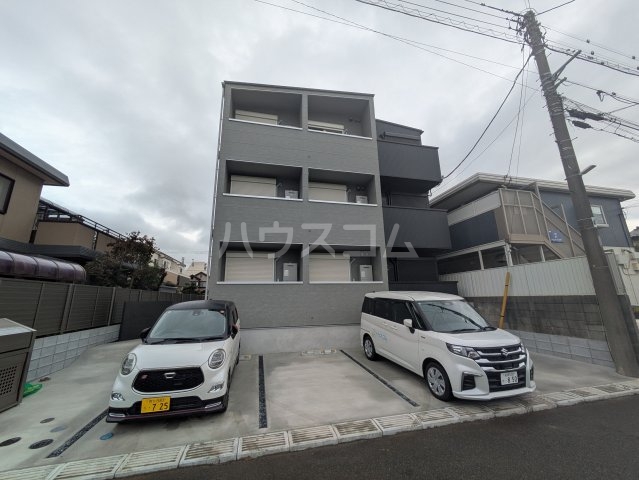 25/30 駐車場