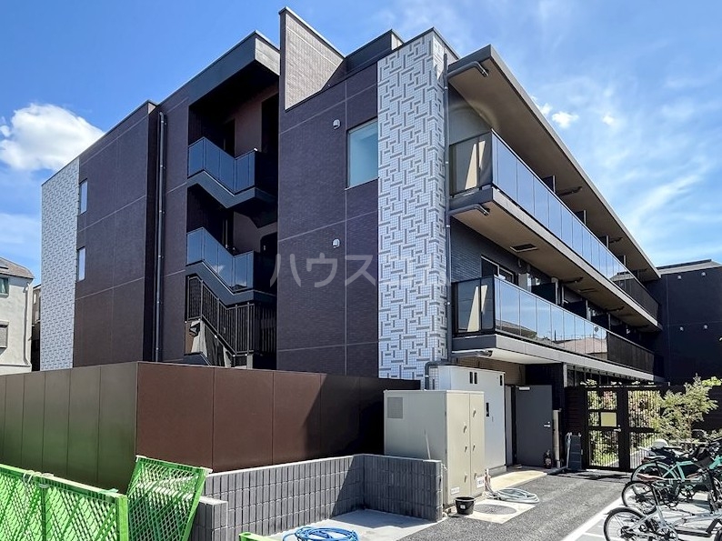 1/23 外観