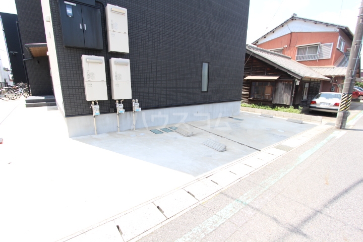 29/30 駐車場