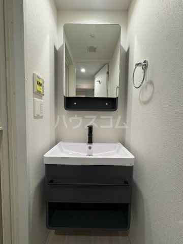 13/30 洗面