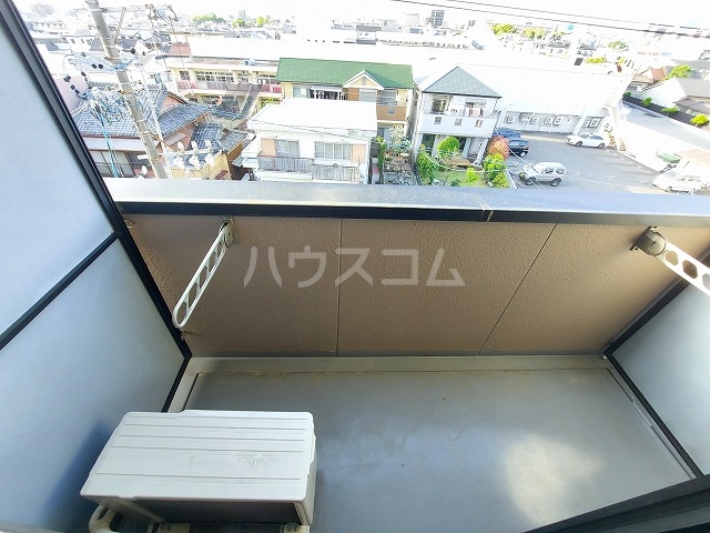 21/30 バルコニー