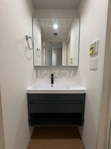 15/30 洗面