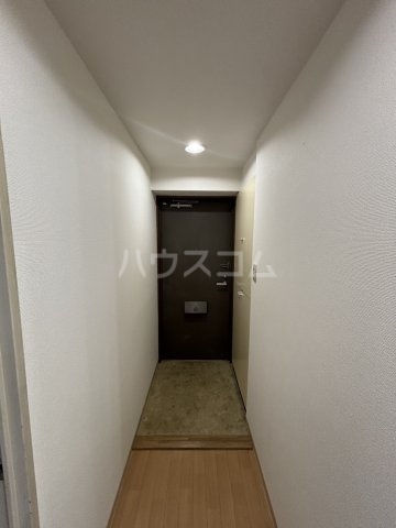 13/30 玄関