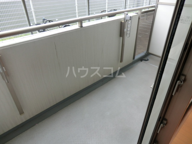20/30 バルコニー