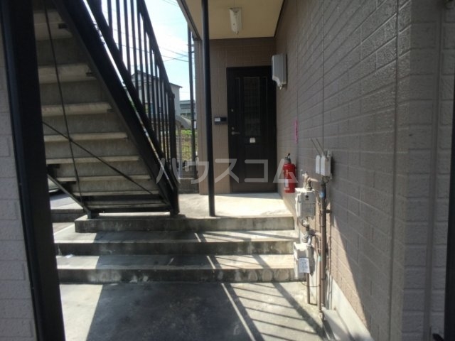 17/28 エントランス