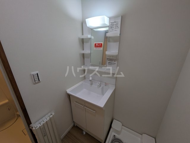 15/30 洗面