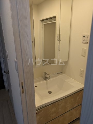 13/30 洗面