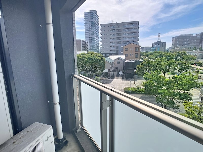 18/30 バルコニー
