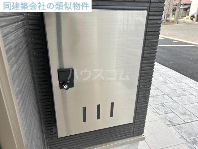16/22 エントランス