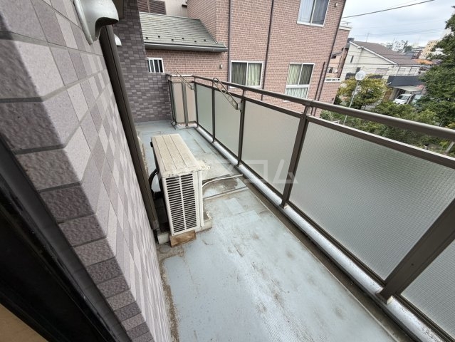 23/30 バルコニー