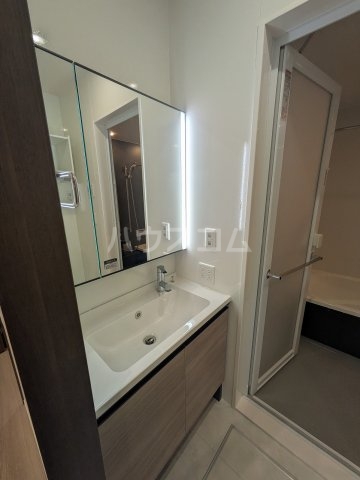 13/30 洗面