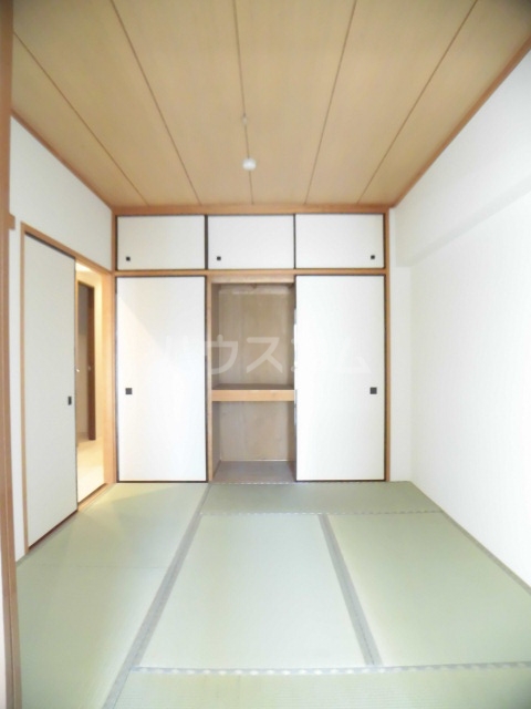 13/30 室内