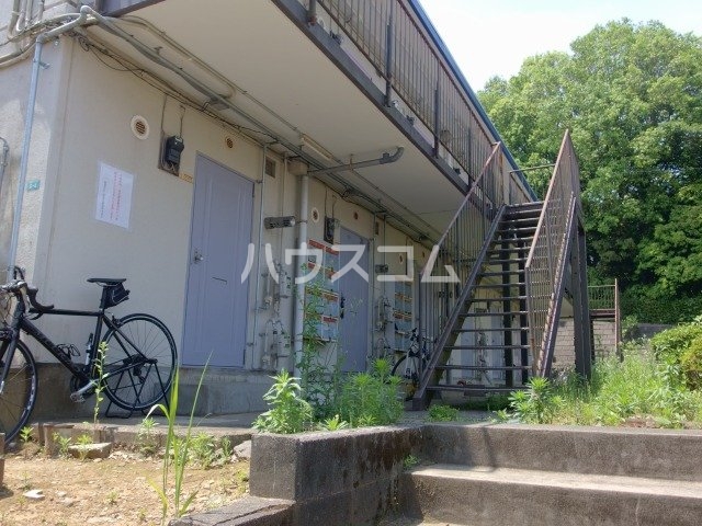 20/30 エントランス