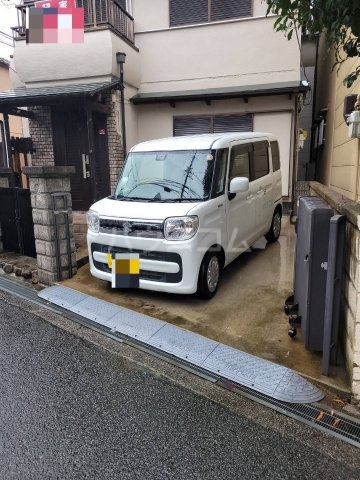 14/15 駐車場