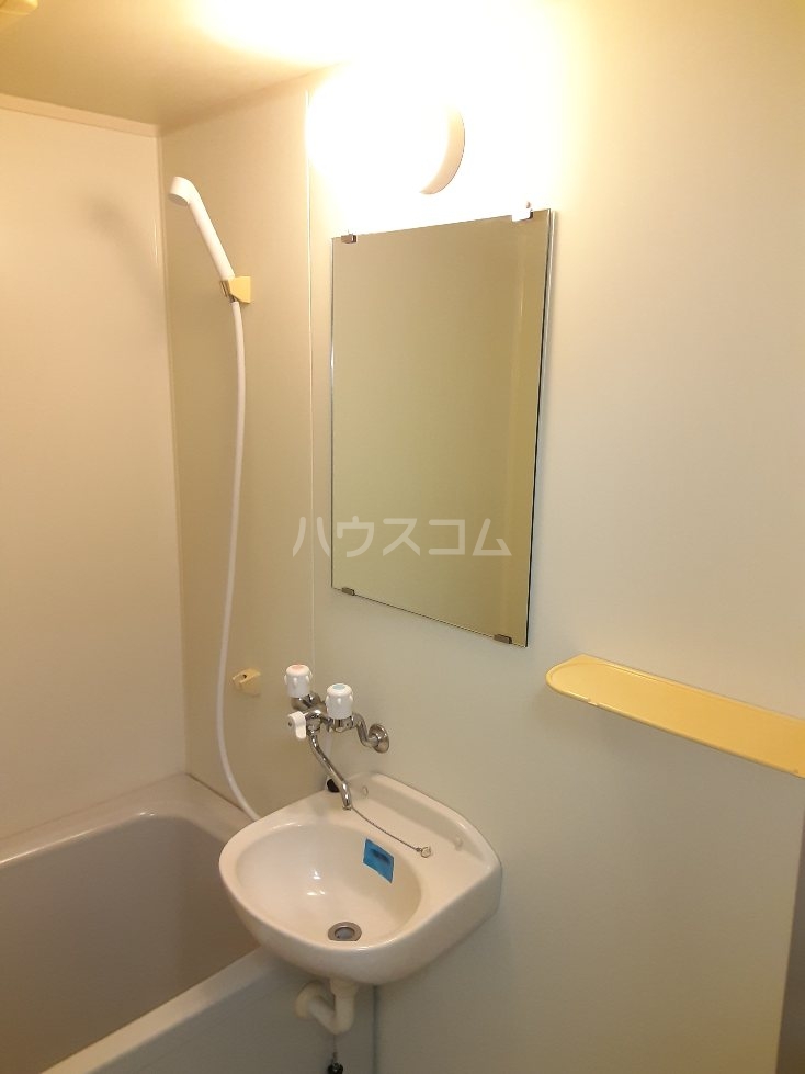 17/30 洗面