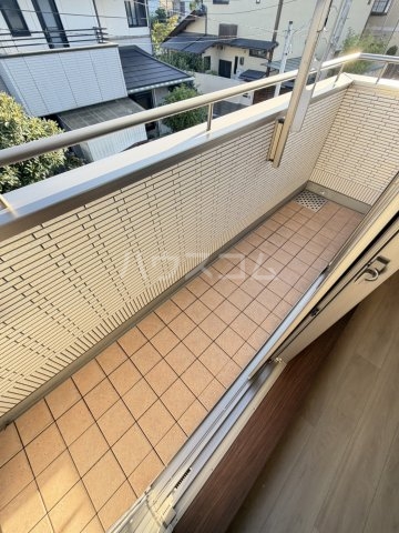 14/23 バルコニー