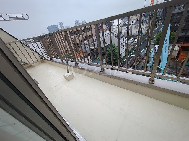 18/29 バルコニー
