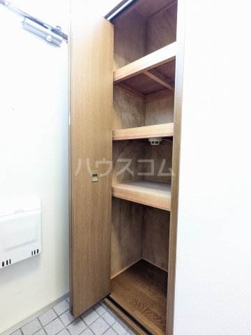 13/30 収納