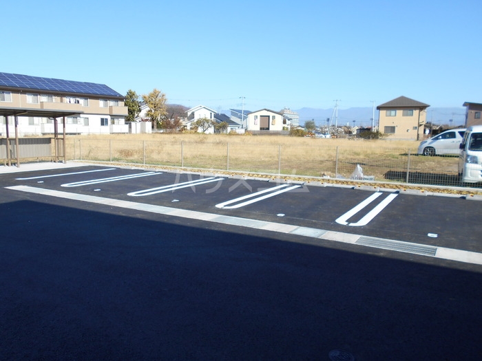 5/5 駐車場