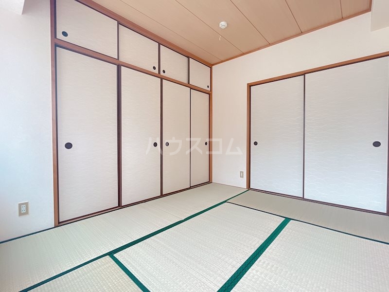 寝室