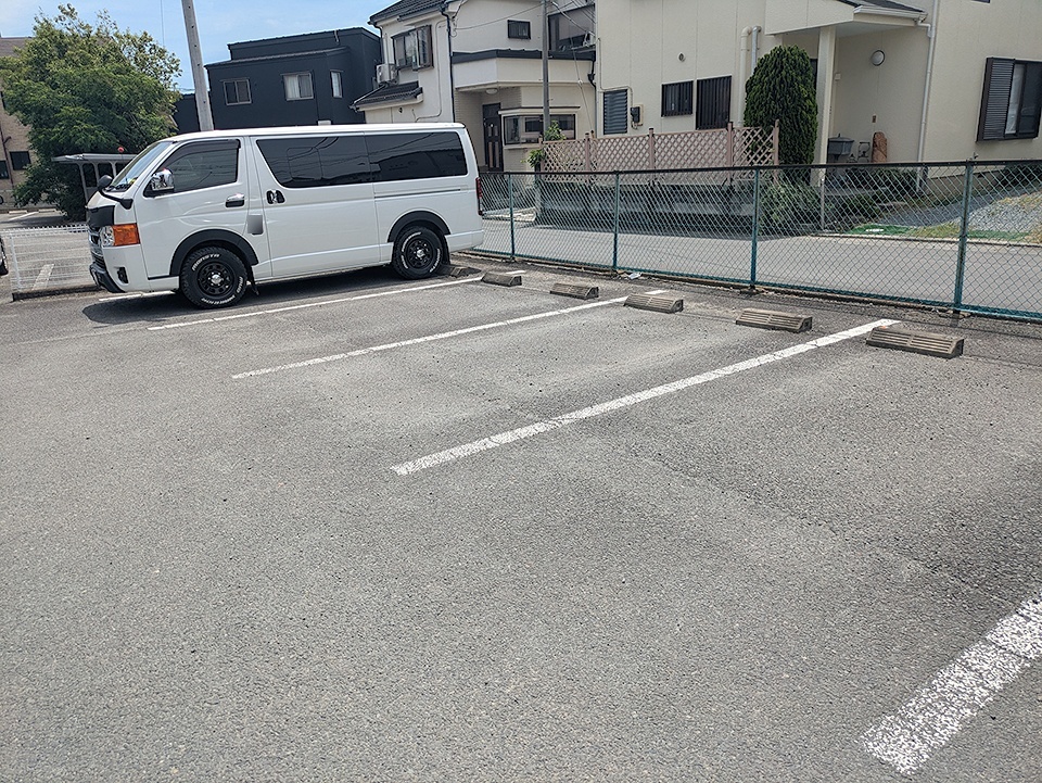 17/20 駐車場