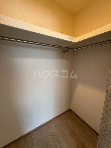13/30 収納
