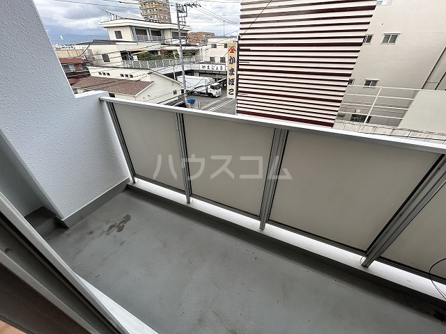 20/30 バルコニー