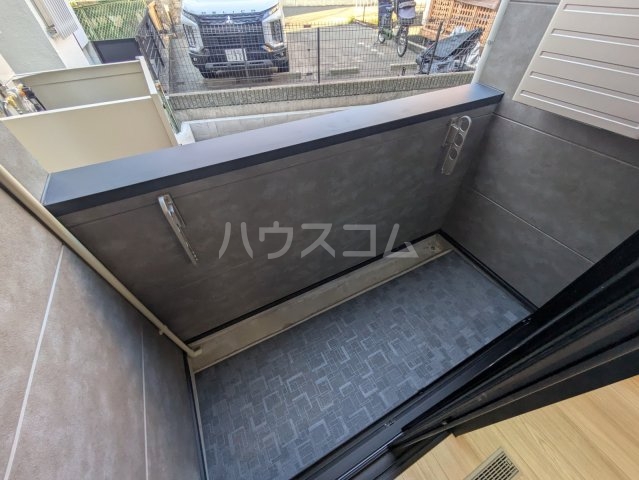 15/22 バルコニー
