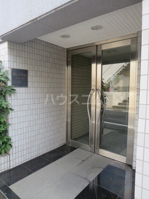 19/29 エントランス