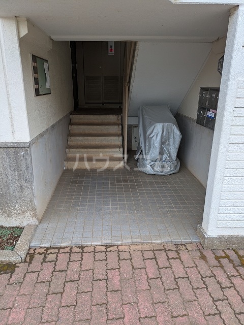 2/8 エントランス