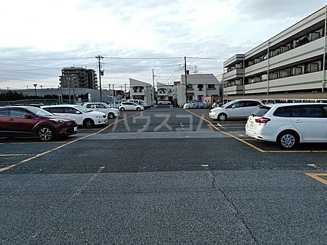 21/30 駐車場