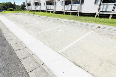 15/19 駐車場