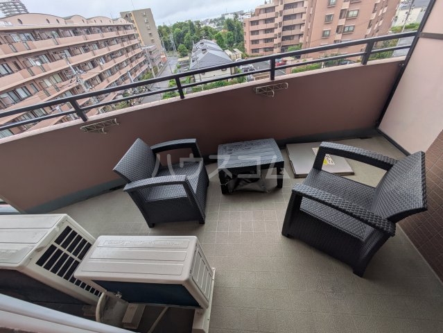 20/30 バルコニー