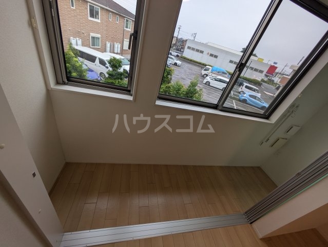 26/30 バルコニー