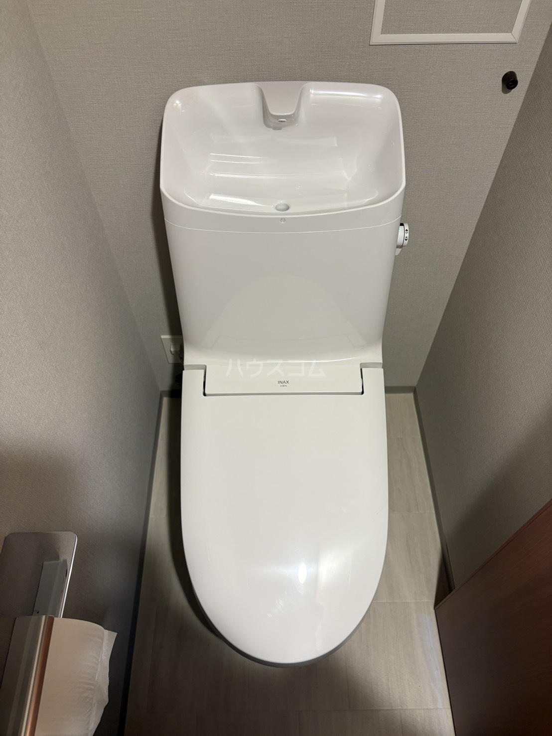 14/30 トイレ
