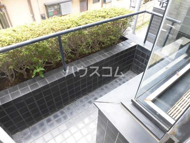 15/28 バルコニー