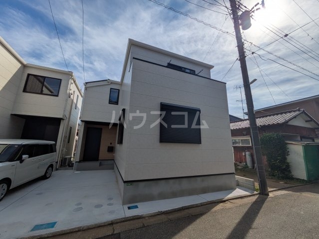 2/4 駐車場