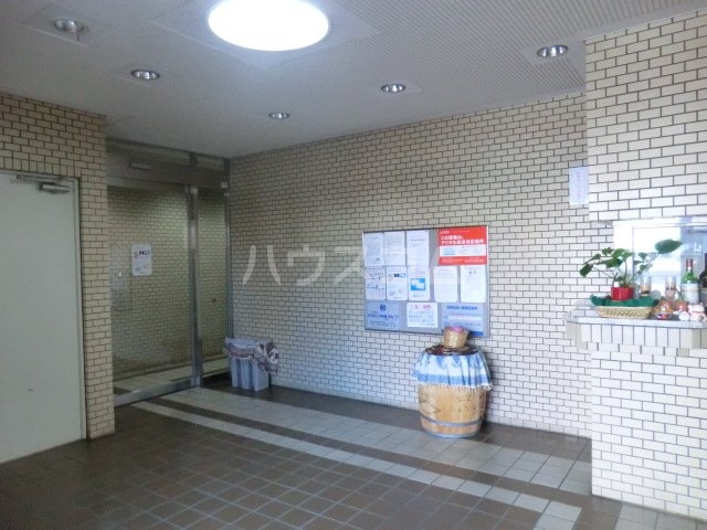 3/10 エントランス