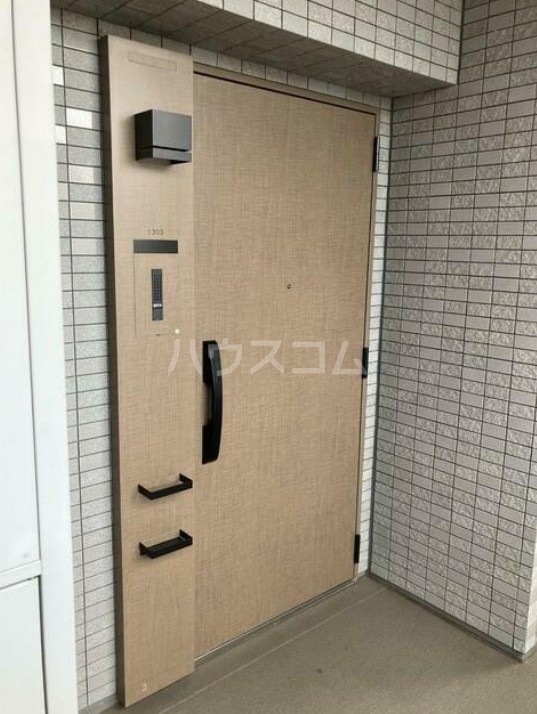5/22 玄関