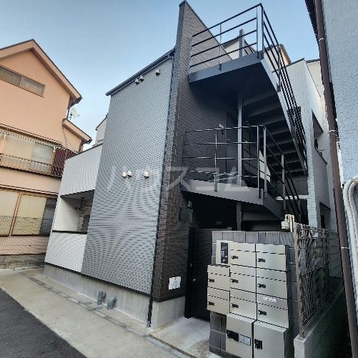 1/16 外観