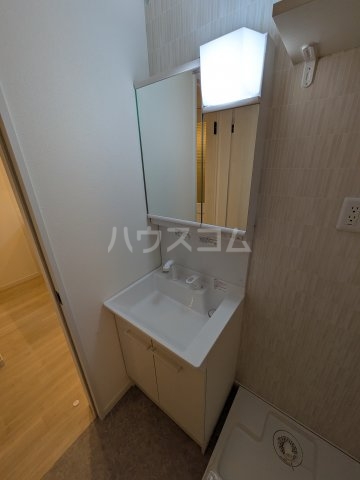 13/30 洗面